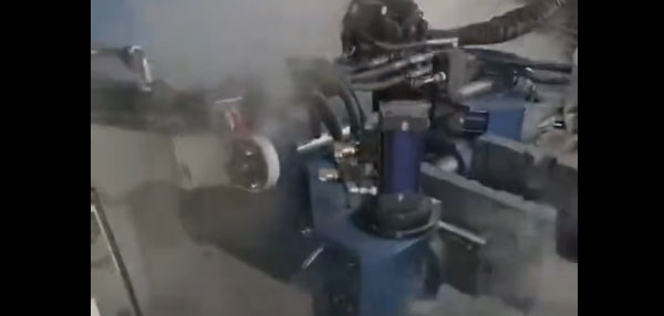 澆鑄機