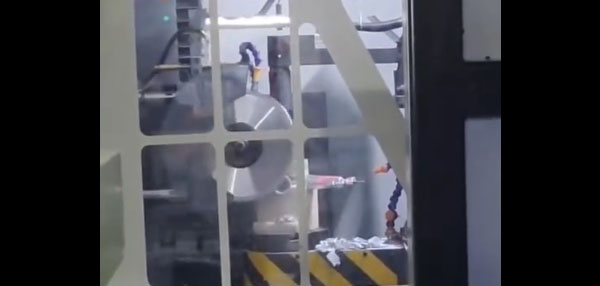 自動切割機